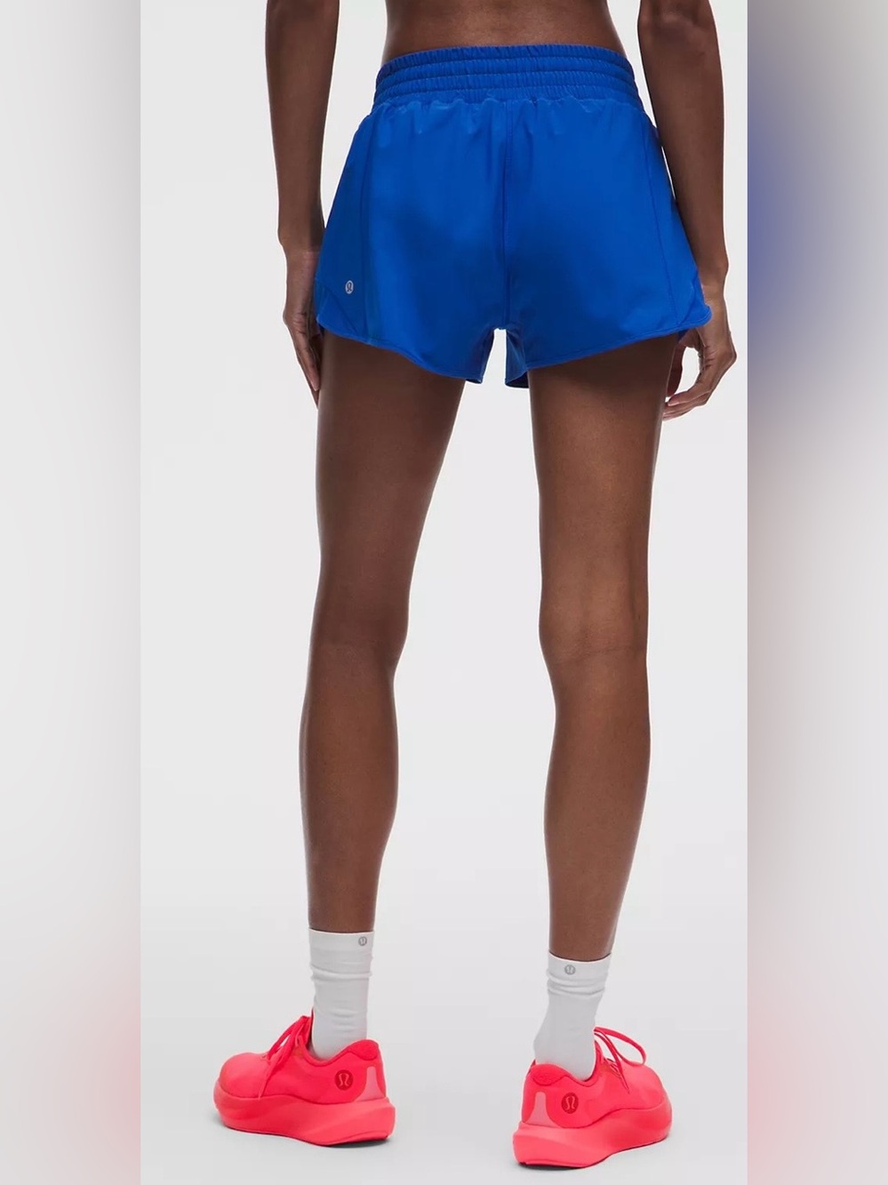 Lululemon athletica beach ball blue Hotty high-rise lined shorts 2.5” - Picture 3 of 13
